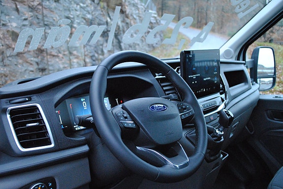Ford Transit 16 of 21