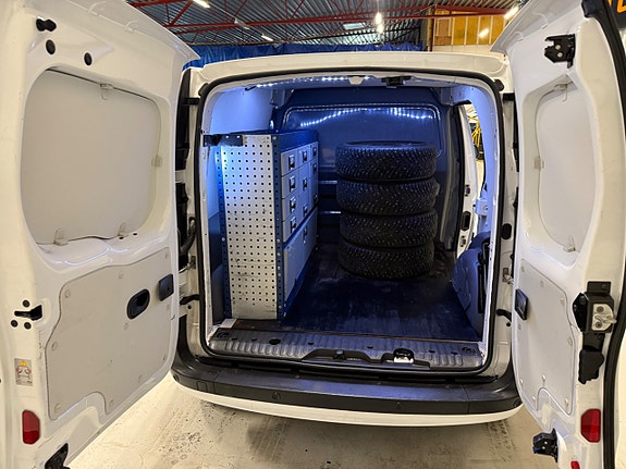 Renault Kangoo 12 of 15