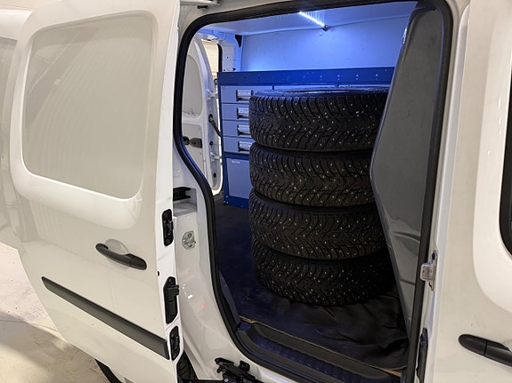 Renault Kangoo 13 of 15
