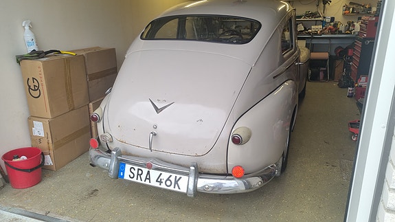 Volvo PV 2 of 5