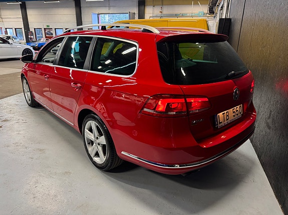 Volkswagen Passat 3 of 5
