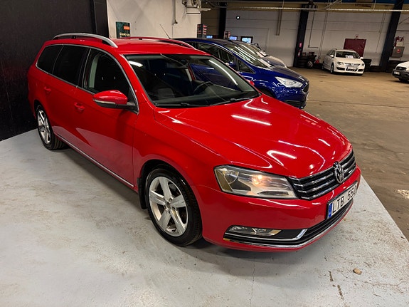 Volkswagen Passat 2 of 5