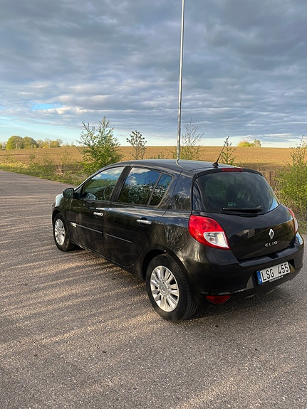 Renault Clio 4 of 5