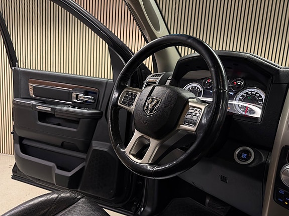 Dodge RAM 1500 23 of 30
