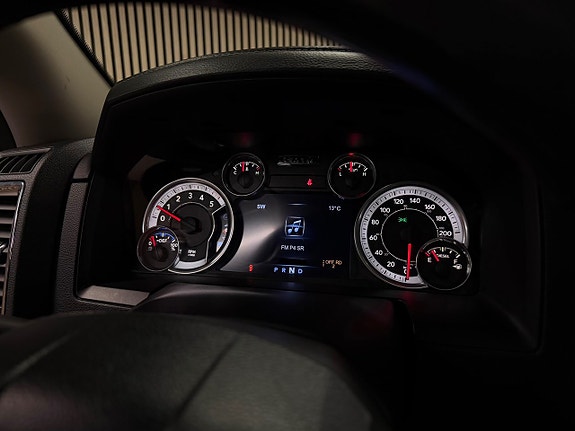 Dodge RAM 1500 28 of 30
