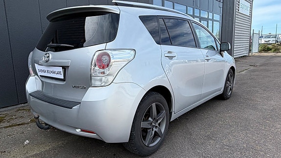 Toyota Verso 4 of 5