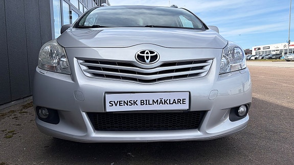 Toyota Verso 7 of 15