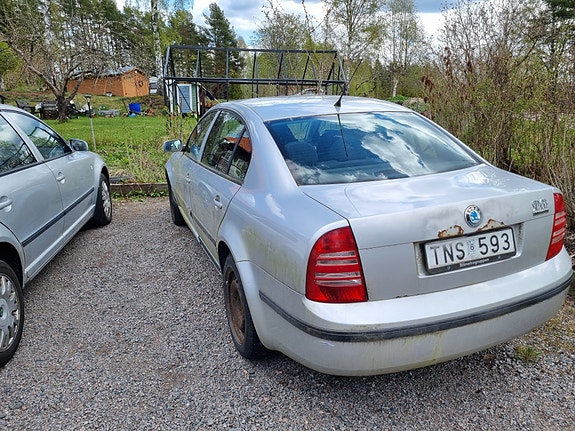 Skoda Superb 5 of 5