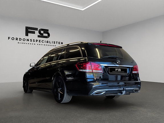 Mercedes-Benz E250 6 of 30