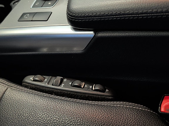 Mercedes-Benz E250 23 of 30