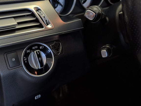 Mercedes-Benz E250 17 of 30