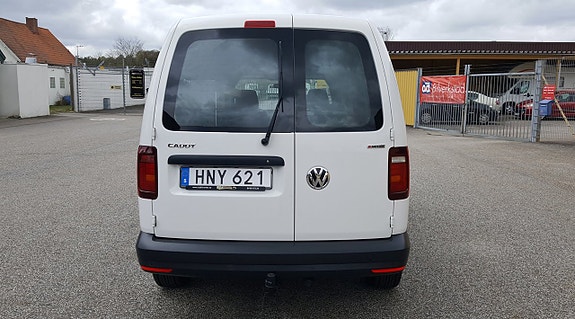Volkswagen Caddy Maxi 14 of 25
