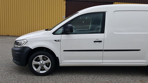 Volkswagen Caddy Maxi 25 of 25