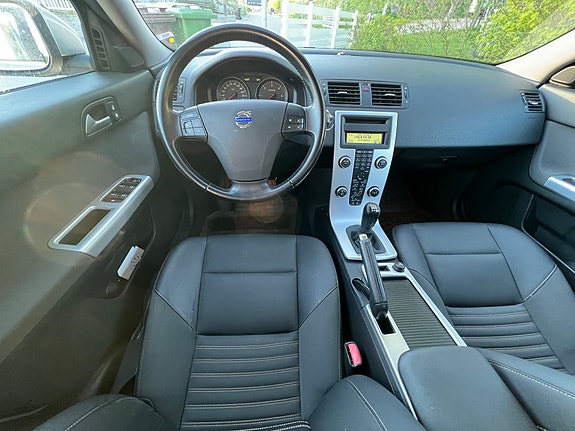 Volvo V50 11 of 13