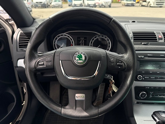 Skoda Octavia RS 9 of 17