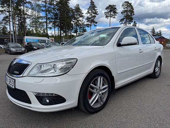 Skoda Octavia RS 3 of 5