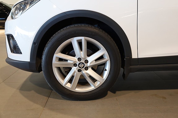 Seat Arona 7 of 27