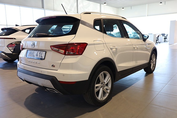 Seat Arona 5 of 27