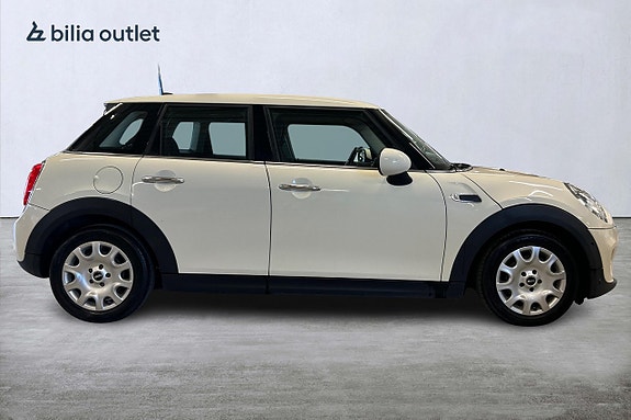 MINI Cooper 5 of 5