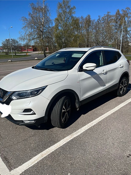 Nissan Qashqai 2 of 5