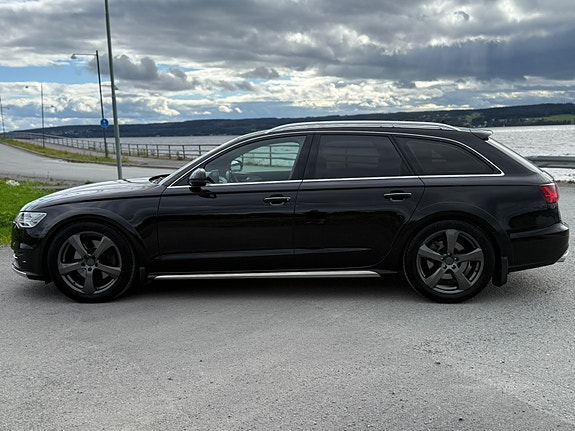 Audi A6 allroad 4 of 5