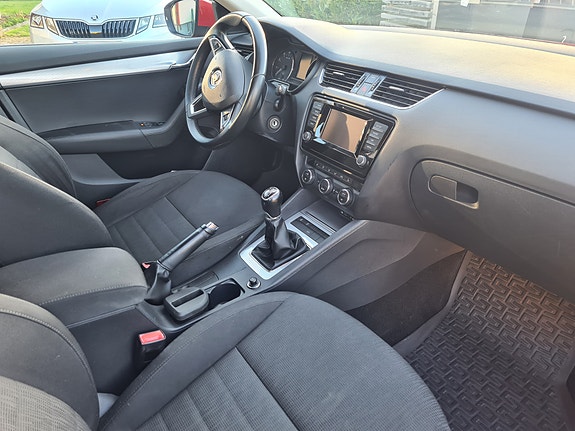 Skoda Octavia 4 of 5