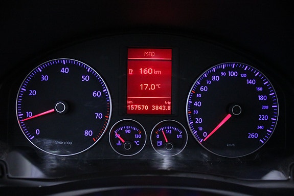 Volkswagen Golf V 18 of 24