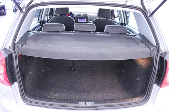 Volkswagen Golf V 17 of 24