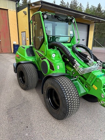 Avant 860 i