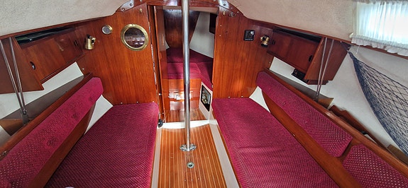 Albin 78 Cirrus 3 of 8