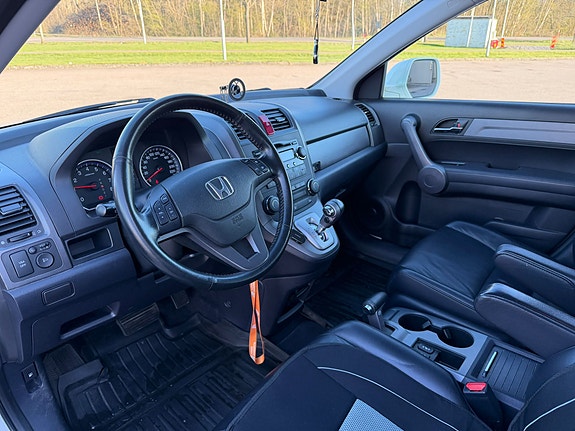 Honda CR-V 4 of 22