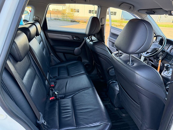 Honda CR-V 5 of 22