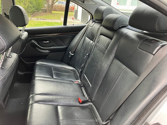 BMW 535i 16 of 20
