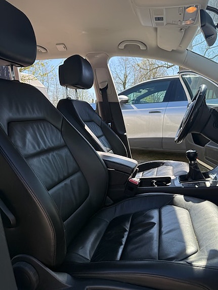 Volkswagen Passat 3 of 5