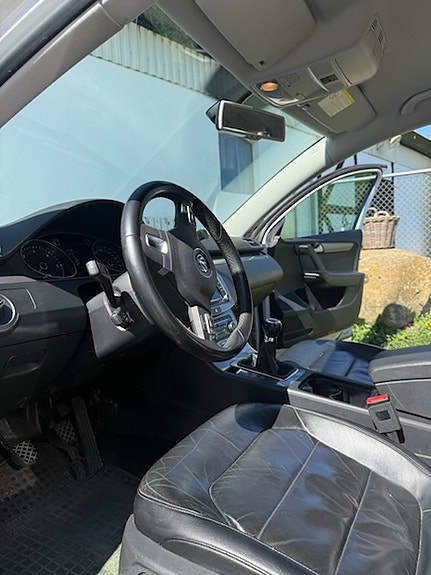 Volkswagen Passat 4 of 5