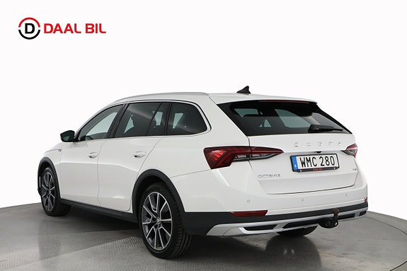 Skoda Octavia Scout 8 of 27