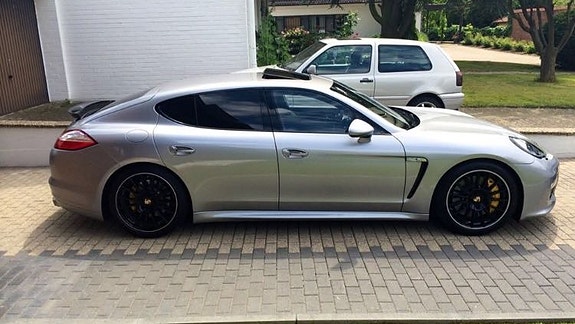 Porsche Panamera S 3 of 5