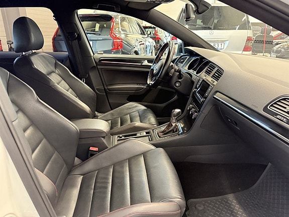 Volkswagen Golf I 9 of 22