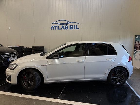 Volkswagen Golf I 2 of 22