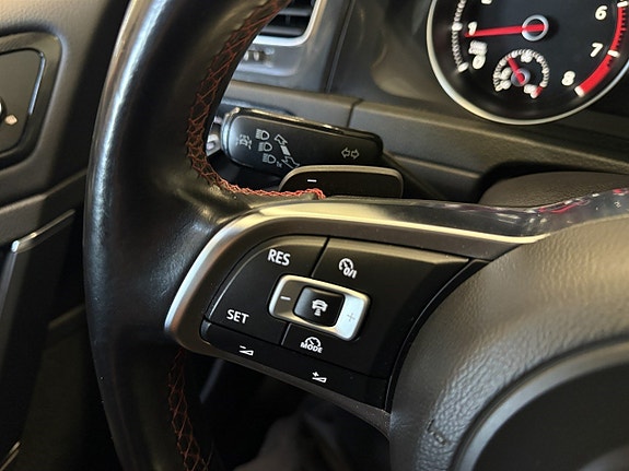 Volkswagen Golf I 12 of 22