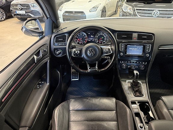 Volkswagen Golf I 19 of 22