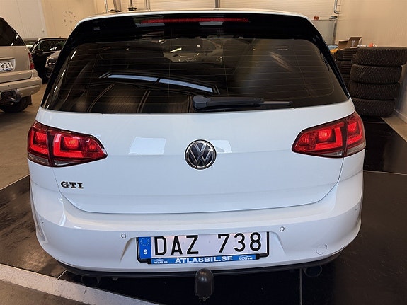 Volkswagen Golf I 4 of 22