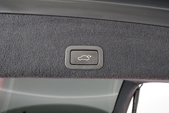 Volvo XC60 25 of 25
