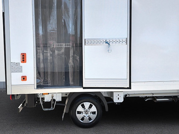 Renault Master 12 of 15