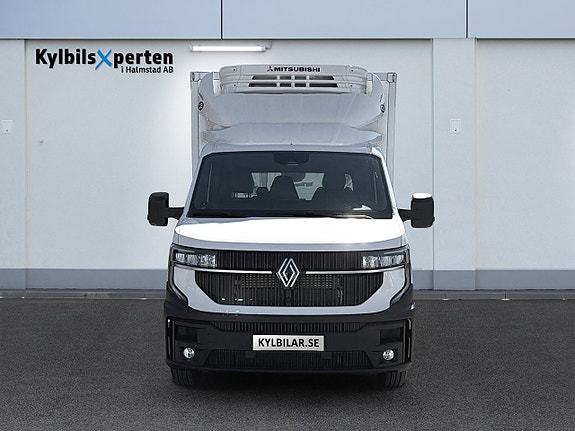 Renault Master 8 of 15