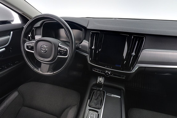 Volvo V90 14 of 25