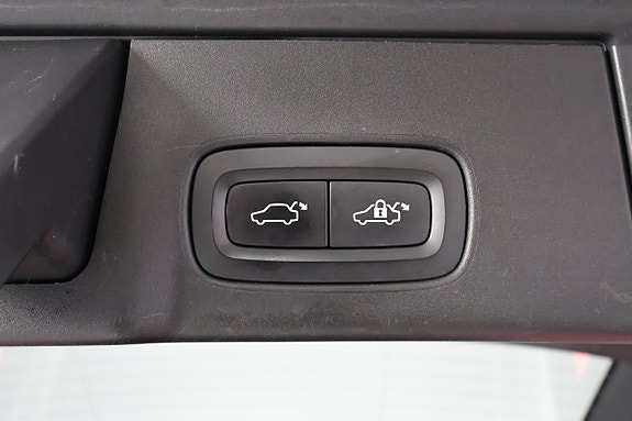 Volvo V90 25 of 25
