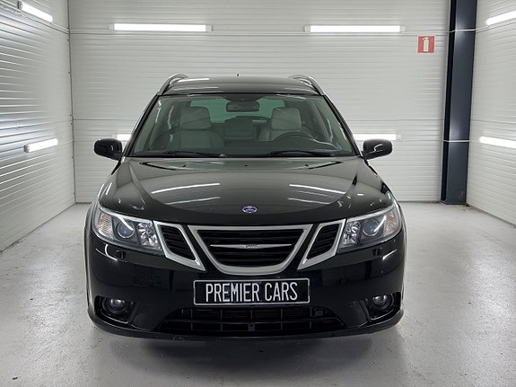Saab 9-3 4 of 5