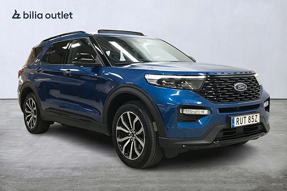 Ford Explorer 4 of 5