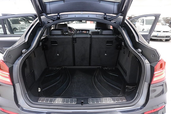 BMW X4 18 of 30